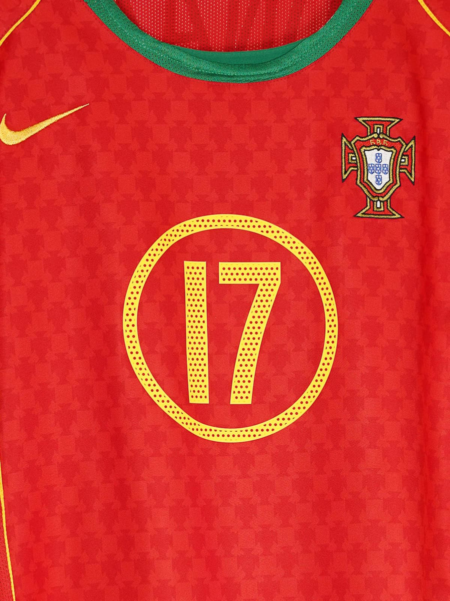 Portugal Home Shirt 2004/5 C.Ronaldo 17 (L)