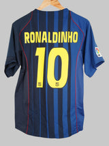 2004/5 Barcelona Ronaldinho #10 Away Shirt (M)