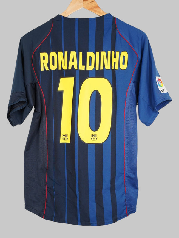 2004/5 Barcelona Ronaldinho #10 Away Shirt (M) Nike