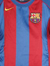 2004/5 Barcelona Ronaldinho #10 Home Shirt (M)