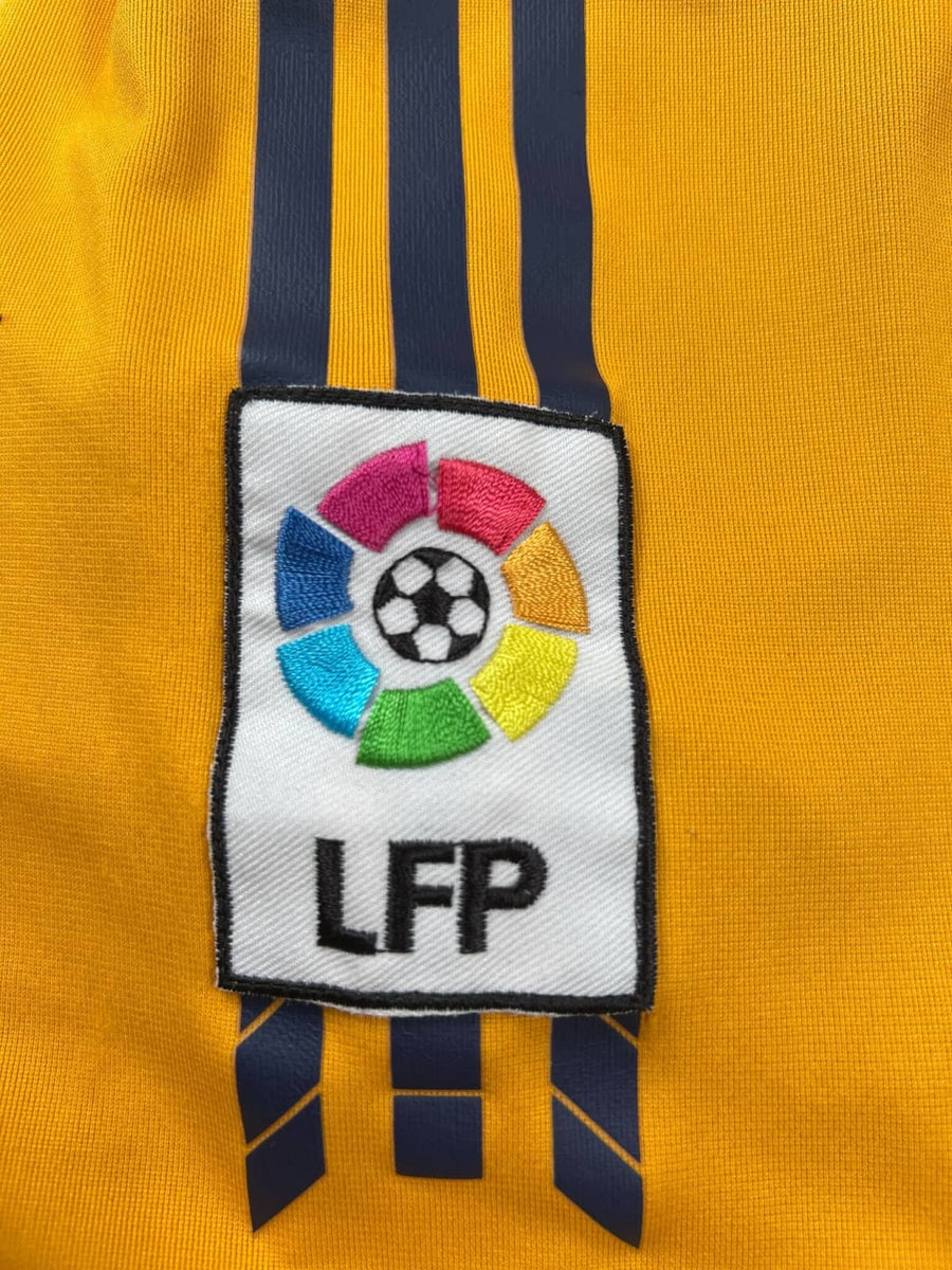2005/06 Real Madrid Casillas #1 Keeper Shirt (M)