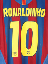 2005/6 Barcelona Ronaldinho #10 Home Shirt (L)