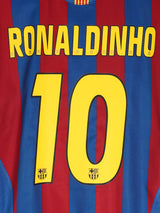 2005/6 Barcelona Ronaldinho #10 Home Shirt (XL)