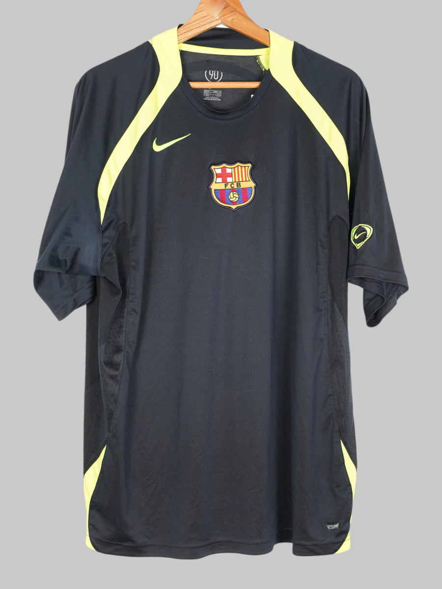 2005/6 Barcelona Training Shirt (XL)