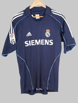 2005/6 Real Madrid Ronaldo #9 Away Shirt (L)