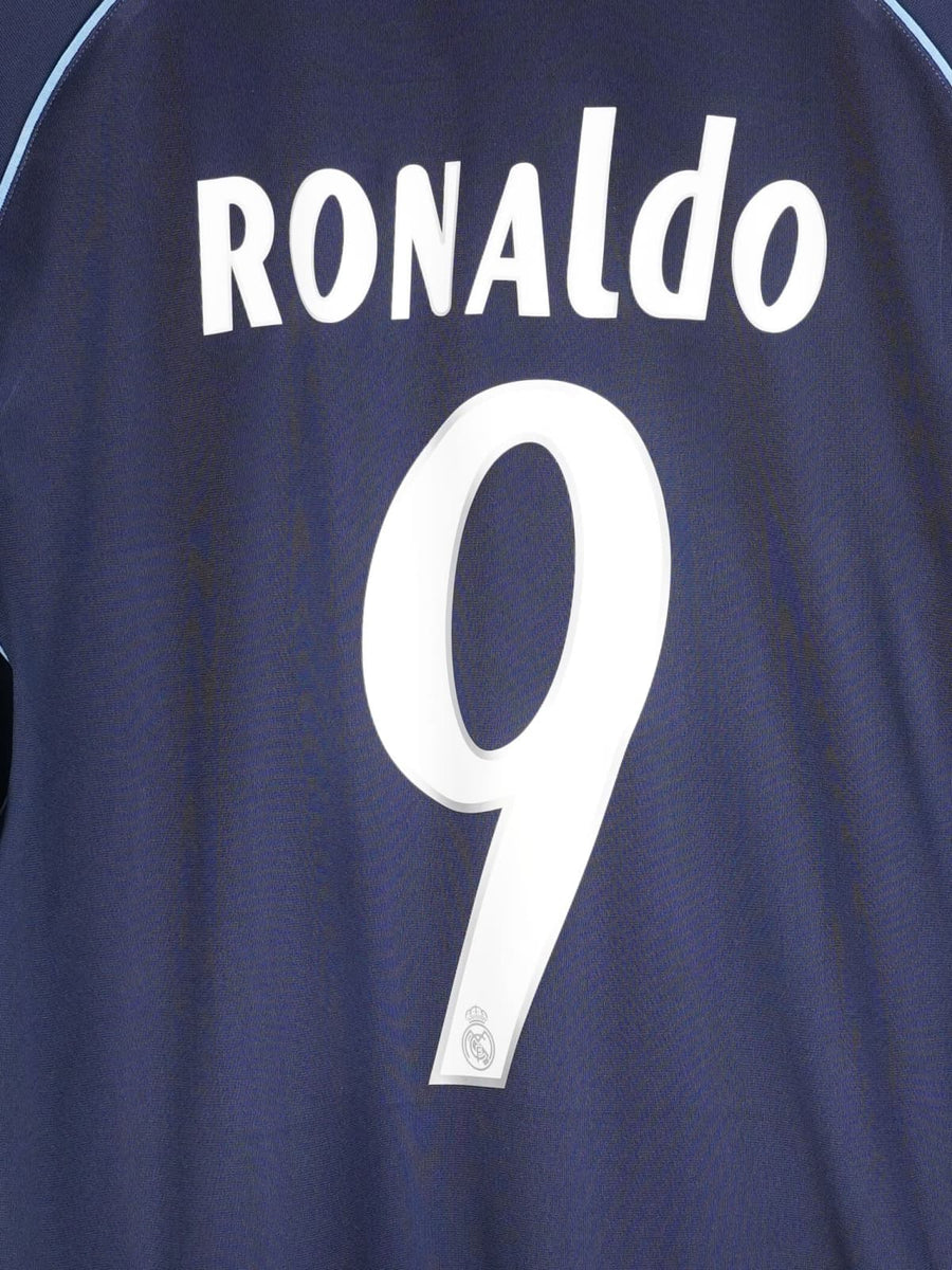 2005/6 Real Madrid Ronaldo #9 Away Shirt (L)