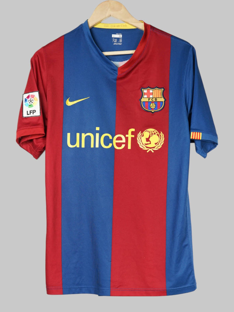 2006/07 Barcelona Ronaldinho #10 Home Shirt (M)