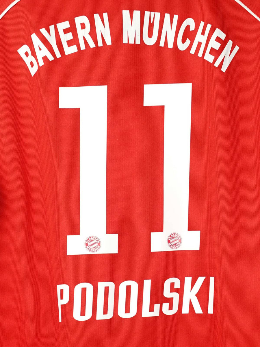 2006/07 Bayern Munich Podolski #11 Home Shirt (XL)