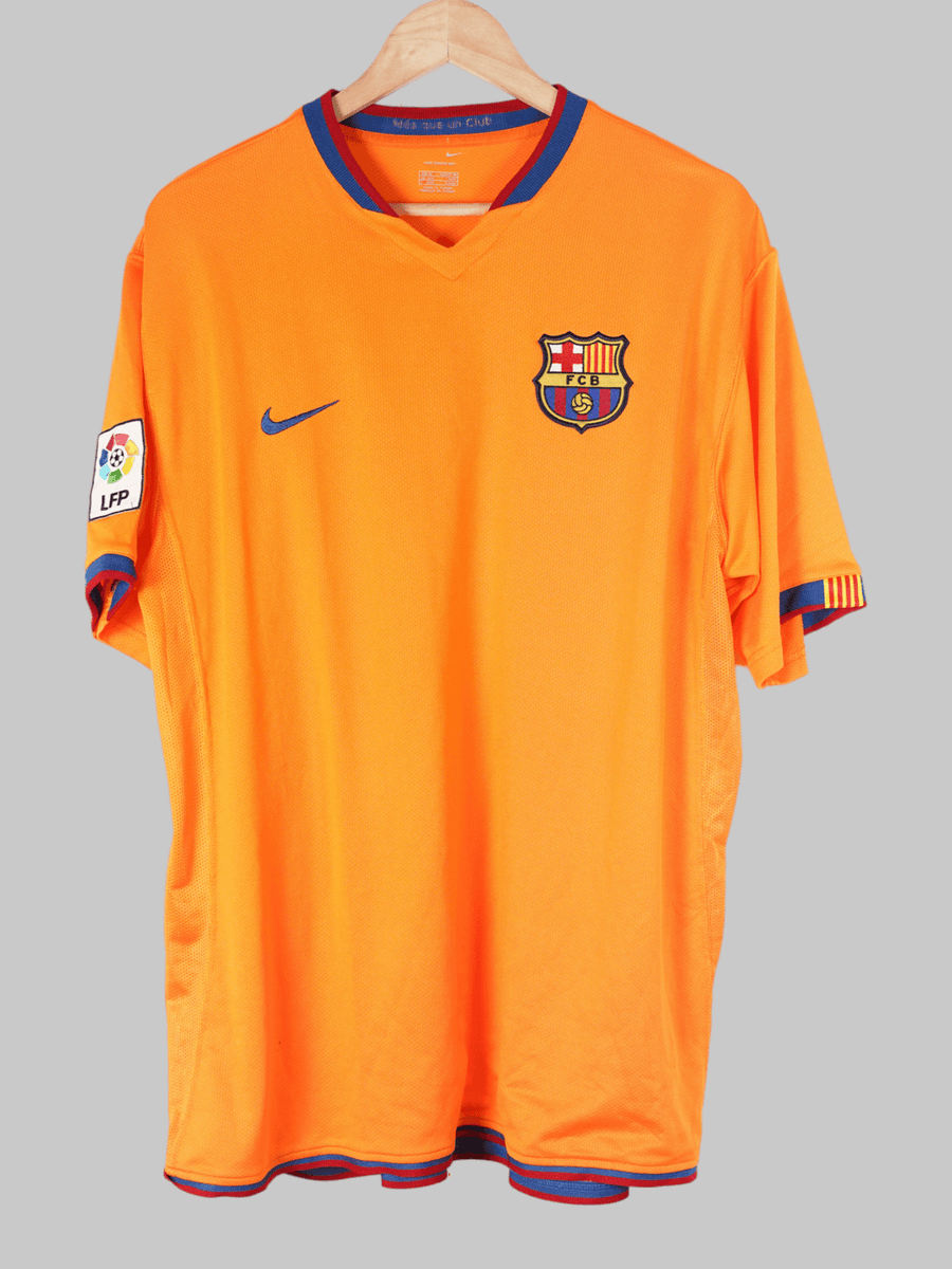 2006/7 Barcelona Ronaldinho #10 Away Shirt (XL)