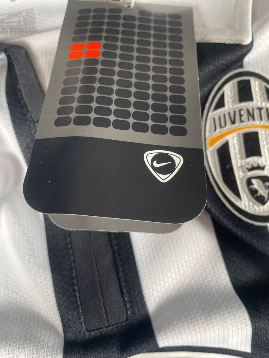 2006/7 Juventus Del Piero #10 Home Shirt L/S BNWT (L)