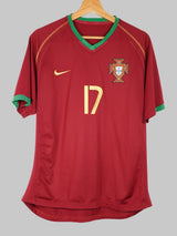 2006/7 Portugal C.Ronaldo #17 Home Shirt (M)