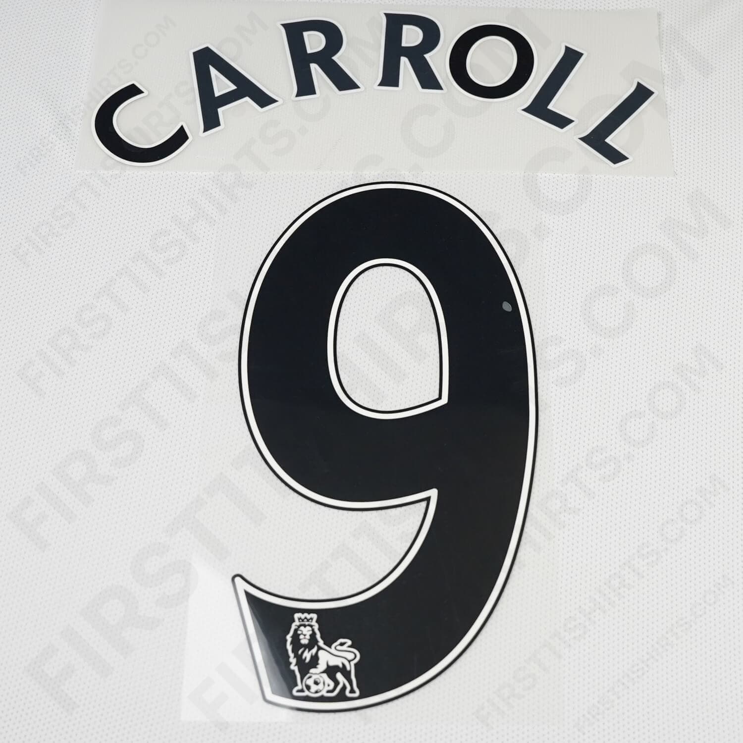 2007 - 2011 Newcastle United Home Name Set Carroll 9 (Repro)
