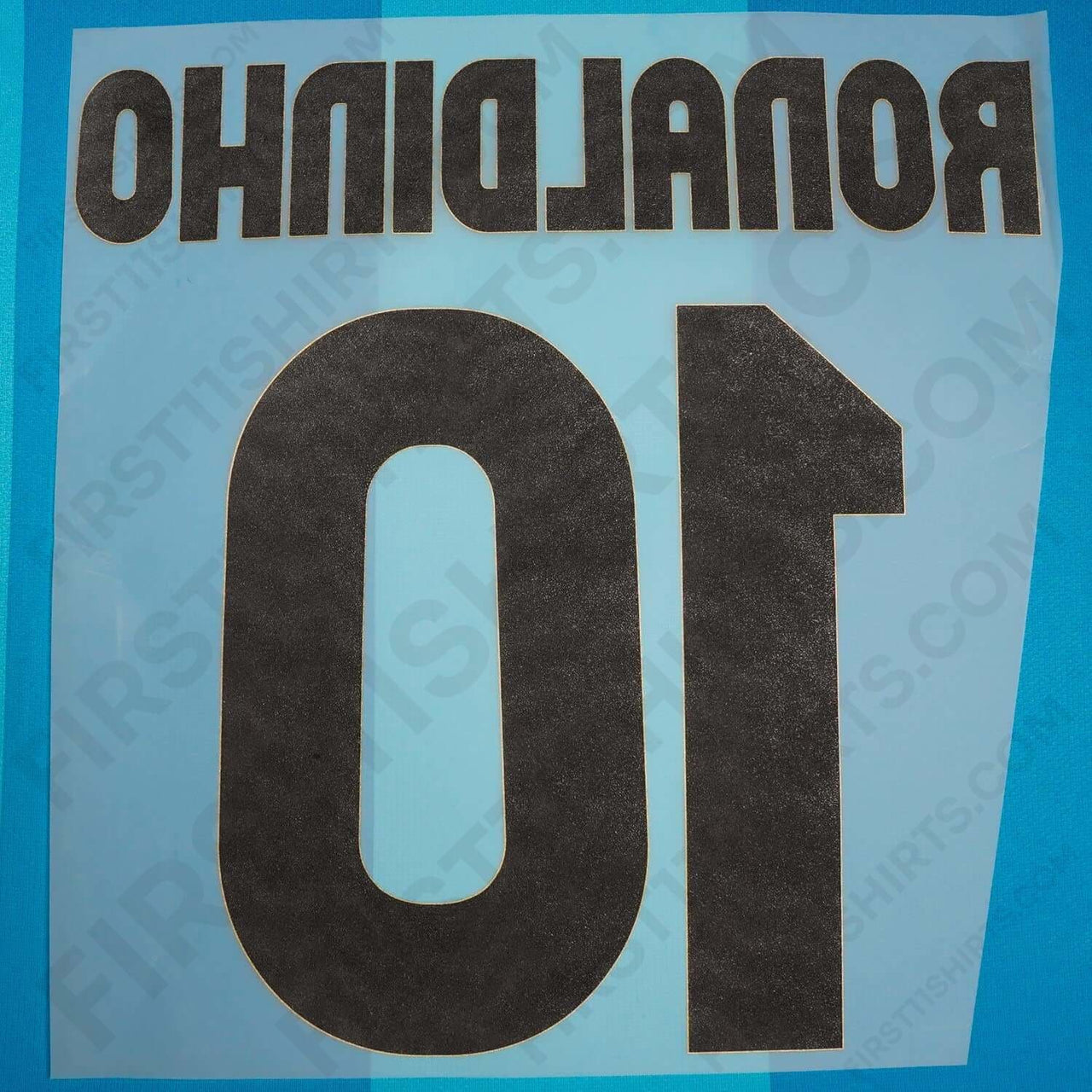 2007/8 FC Barcelona Home/Away Name Set Ronaldinho 10 V2 (Repro)
