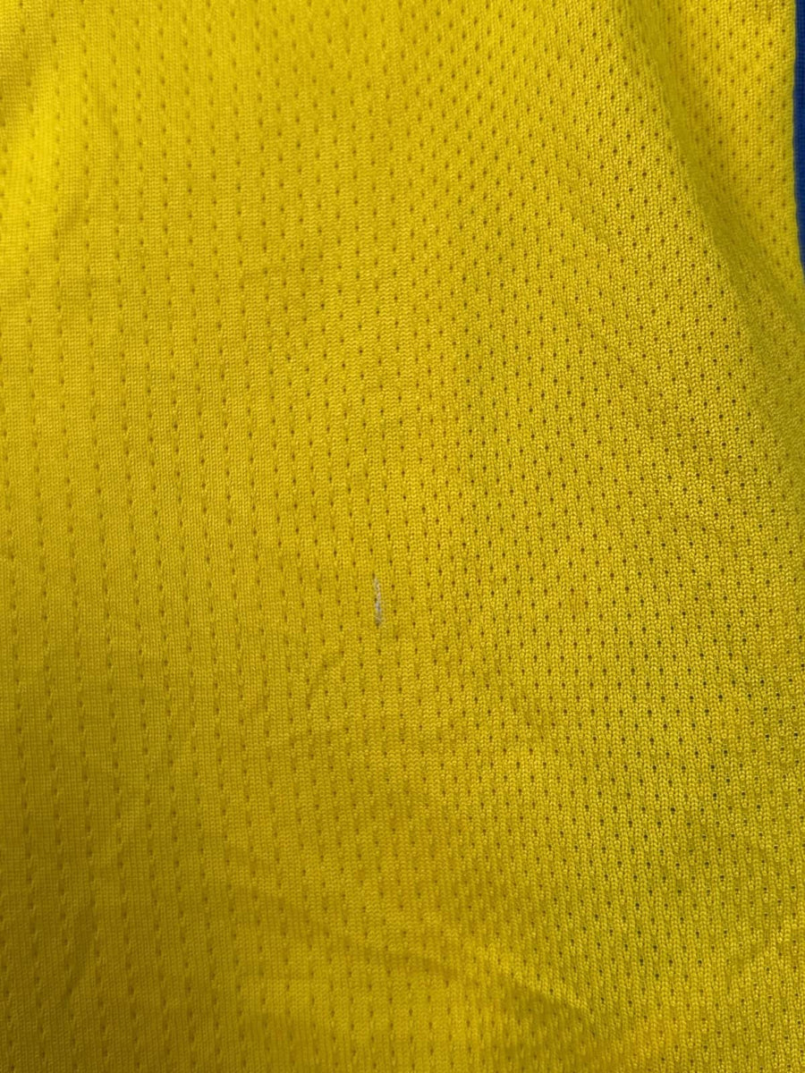 2007/8 Sweden Ibrahimovic #10 Home Shirt (L)