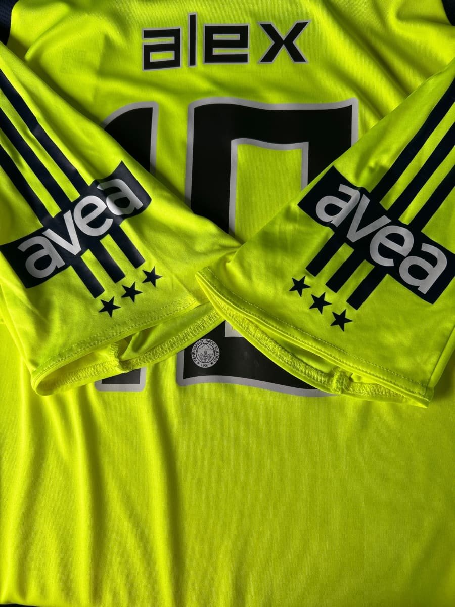 2008/09 Fenerbahce Alex #10 Third Shirt (XL)