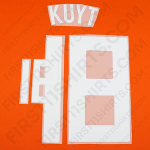2008/9 Netherlands Home Name Set Kuyt 18