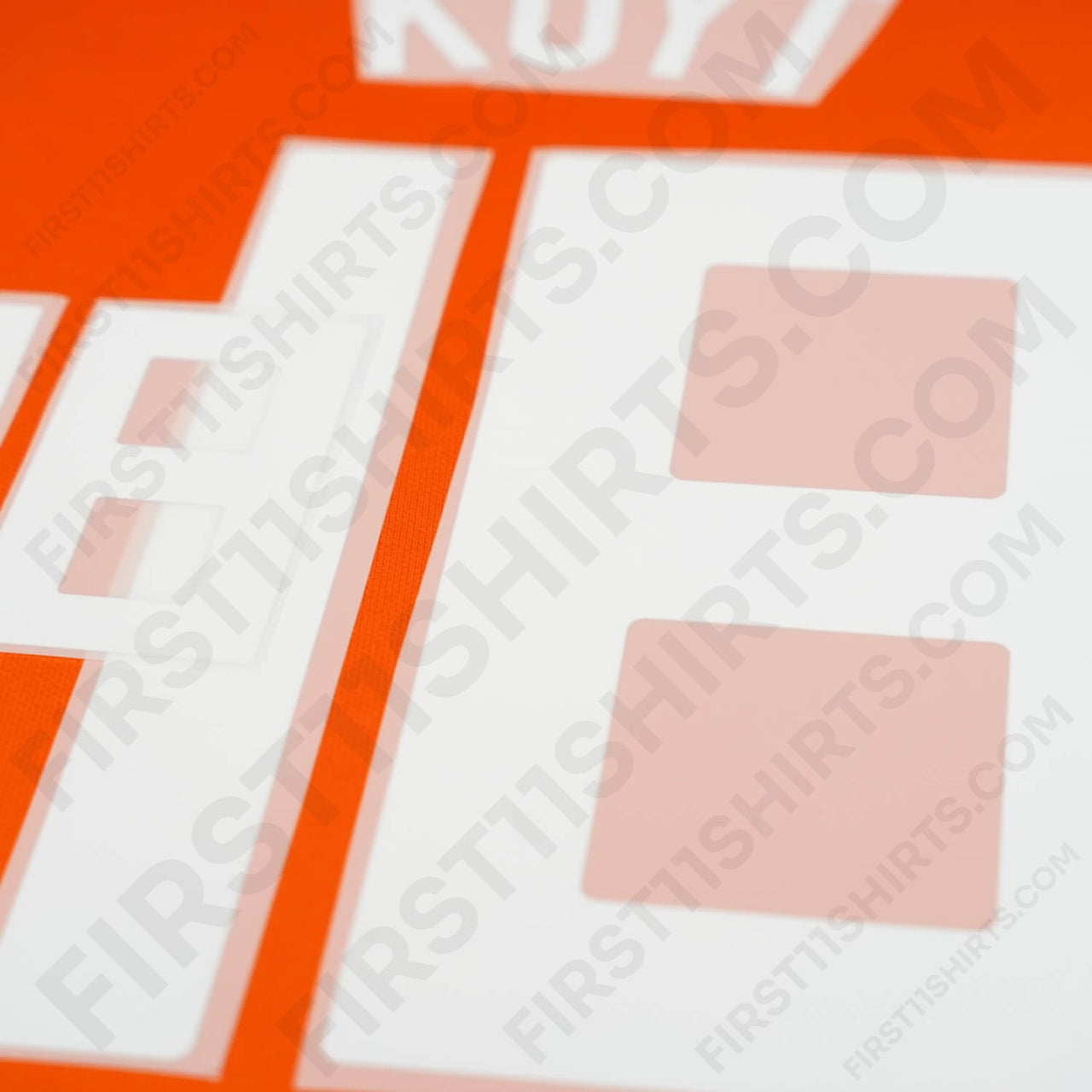 2008/9 Netherlands Home Name Set Kuyt 18