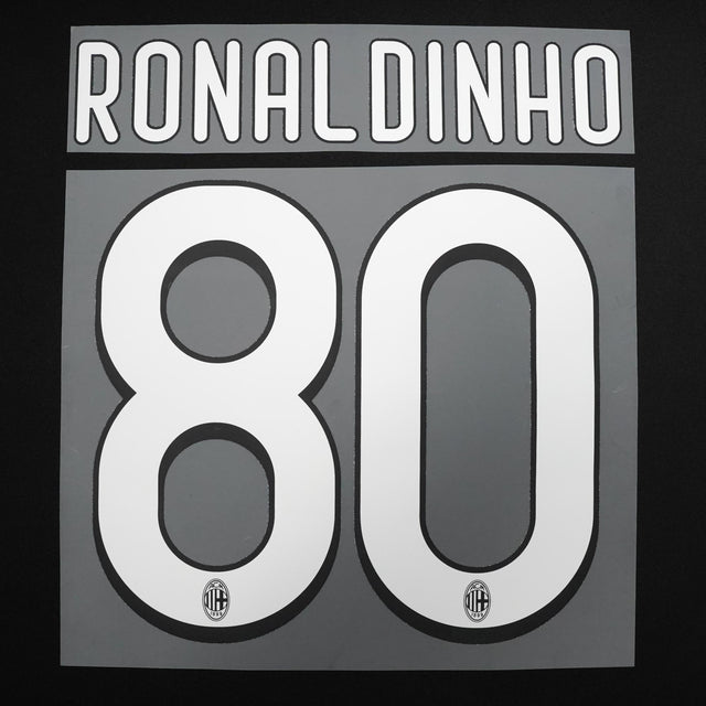 2009 - 10 AC Milan Home/Third Name Set Ronaldinho 80 (Repro)