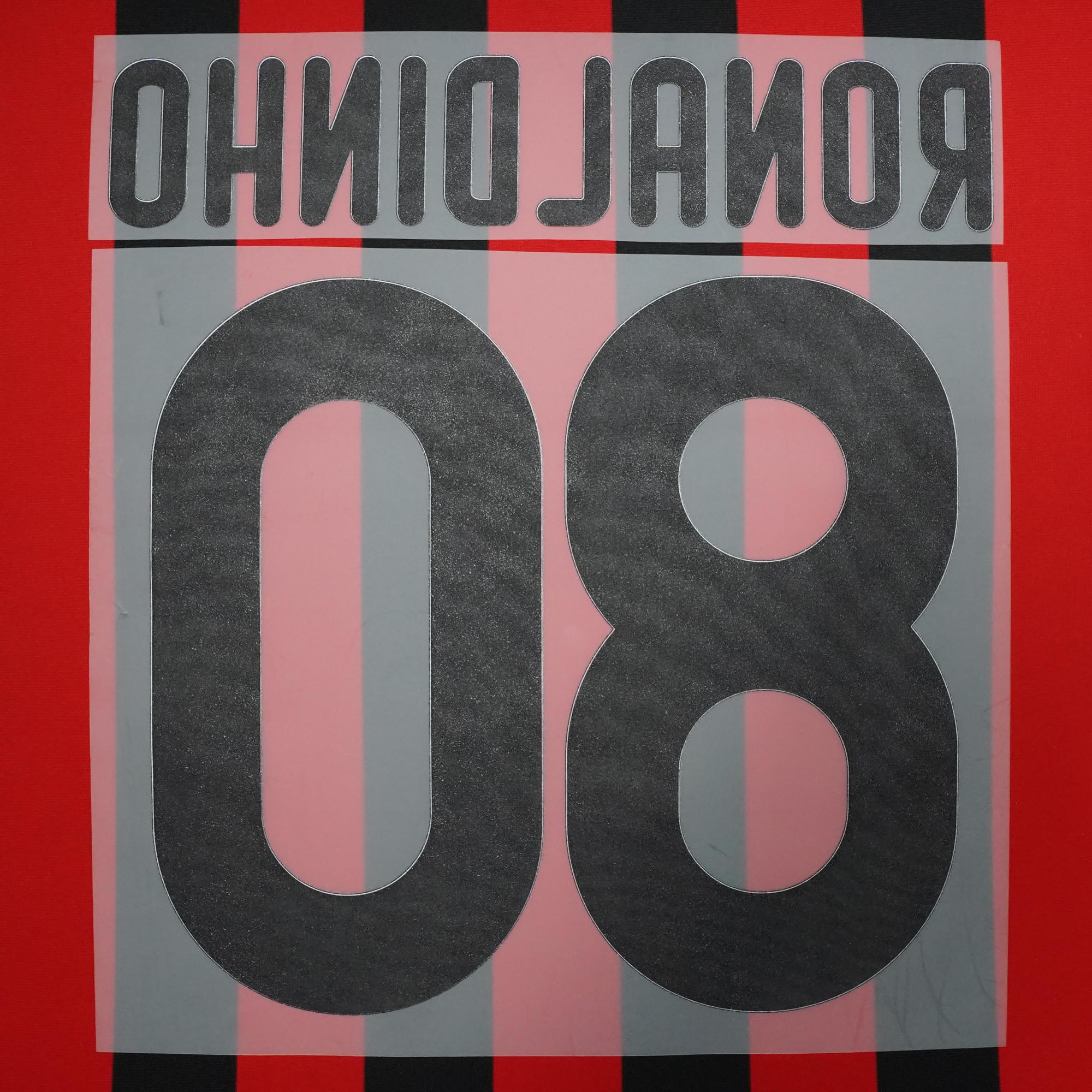 2009 - 10 AC Milan Home/Third Name Set Ronaldinho 80 (Repro)