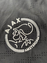 2009/10 Ajax Suarez #16 Away Shirt (M)