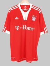 2009/10 Bayern Munich Toni #9 Home Shirt (XL)