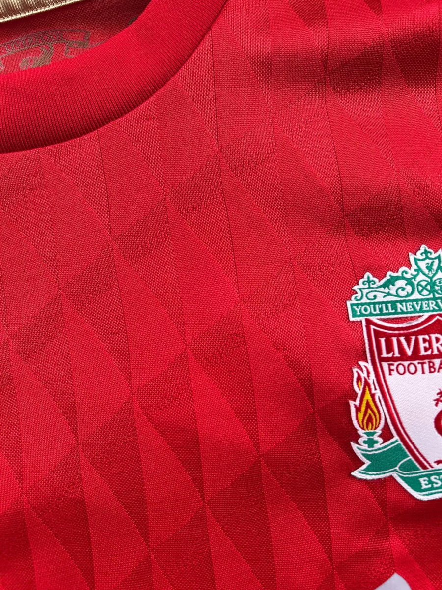 Liverpool Home Shirt 2010/12 Suarez 7 (L)