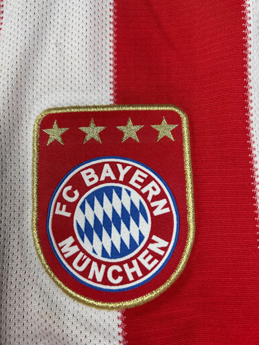 2010/11 Bayern Munich Robben #10 Home Shirt (XL)