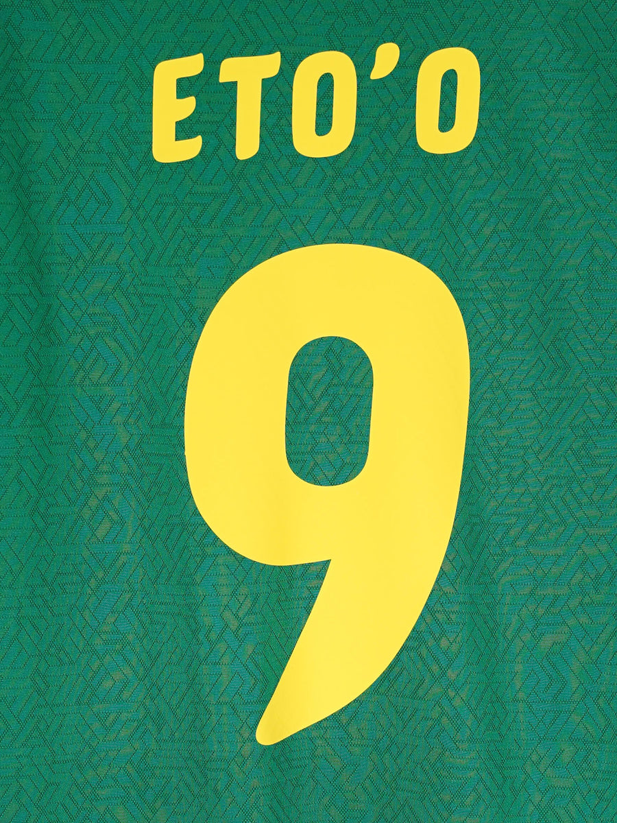 2010/11 Cameroon Eto'o #9 Home Shirt (M)