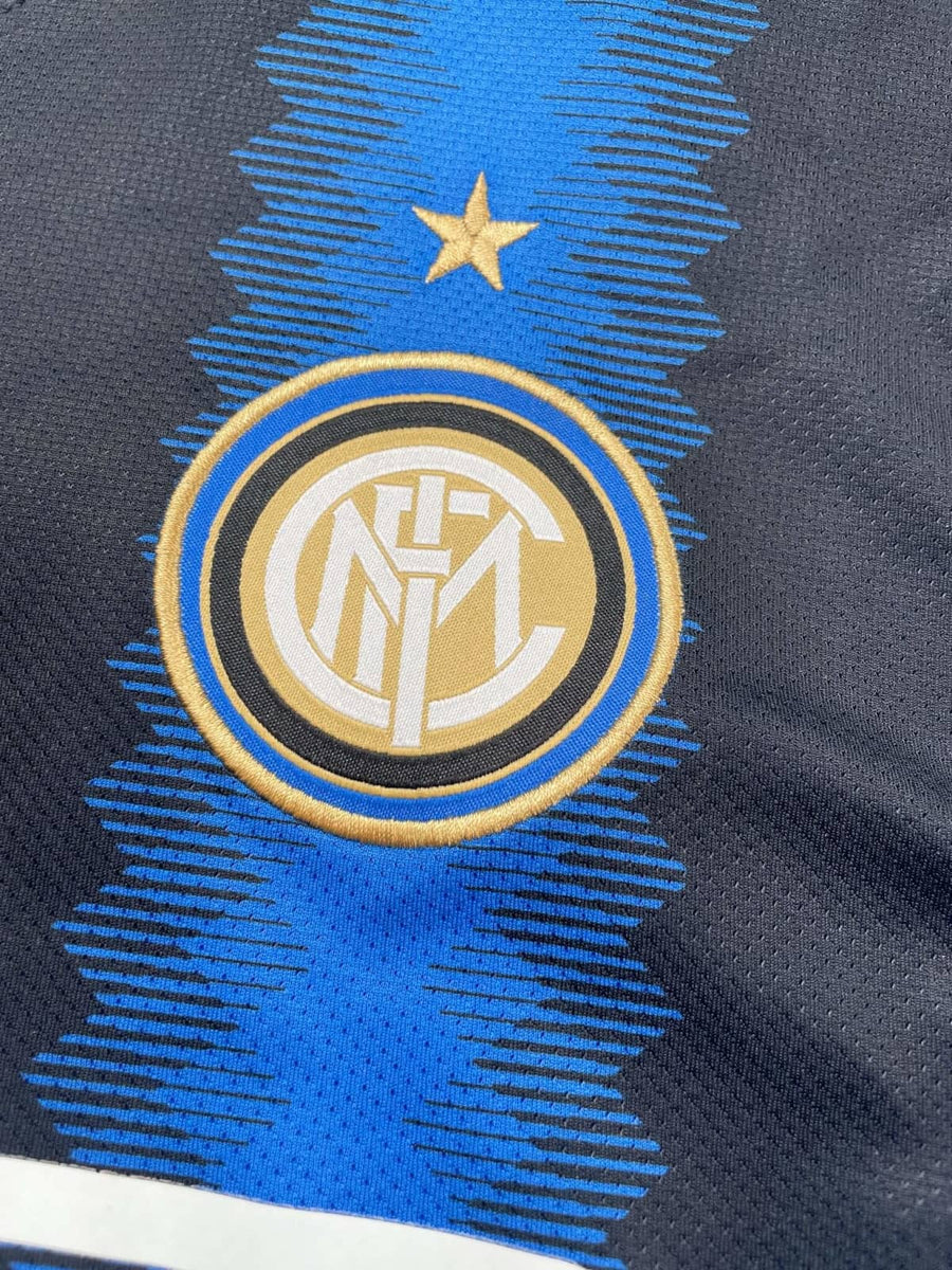 2010/11 Inter Milan Balotelli #45 Home Shirt (XL)
