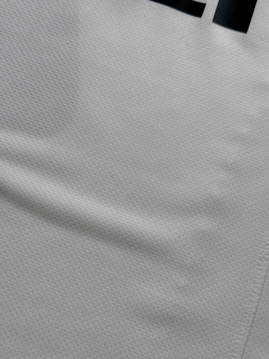 Inter Milan Away Shirt 2010/11 J. Zanetti 4 (L)