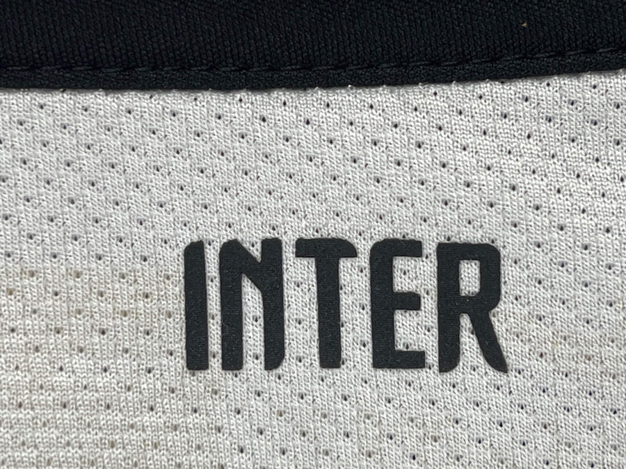 2011/12 Inter Milan Forlan #9 Away Shirt (M)