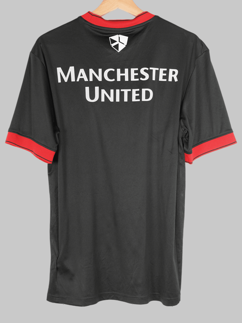 2011/12 Manchester United Training Shirt (M)