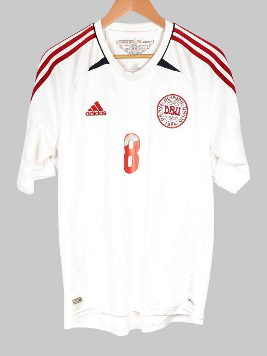 2012/13 Denmark Eriksen #8 Away Shirt (M)