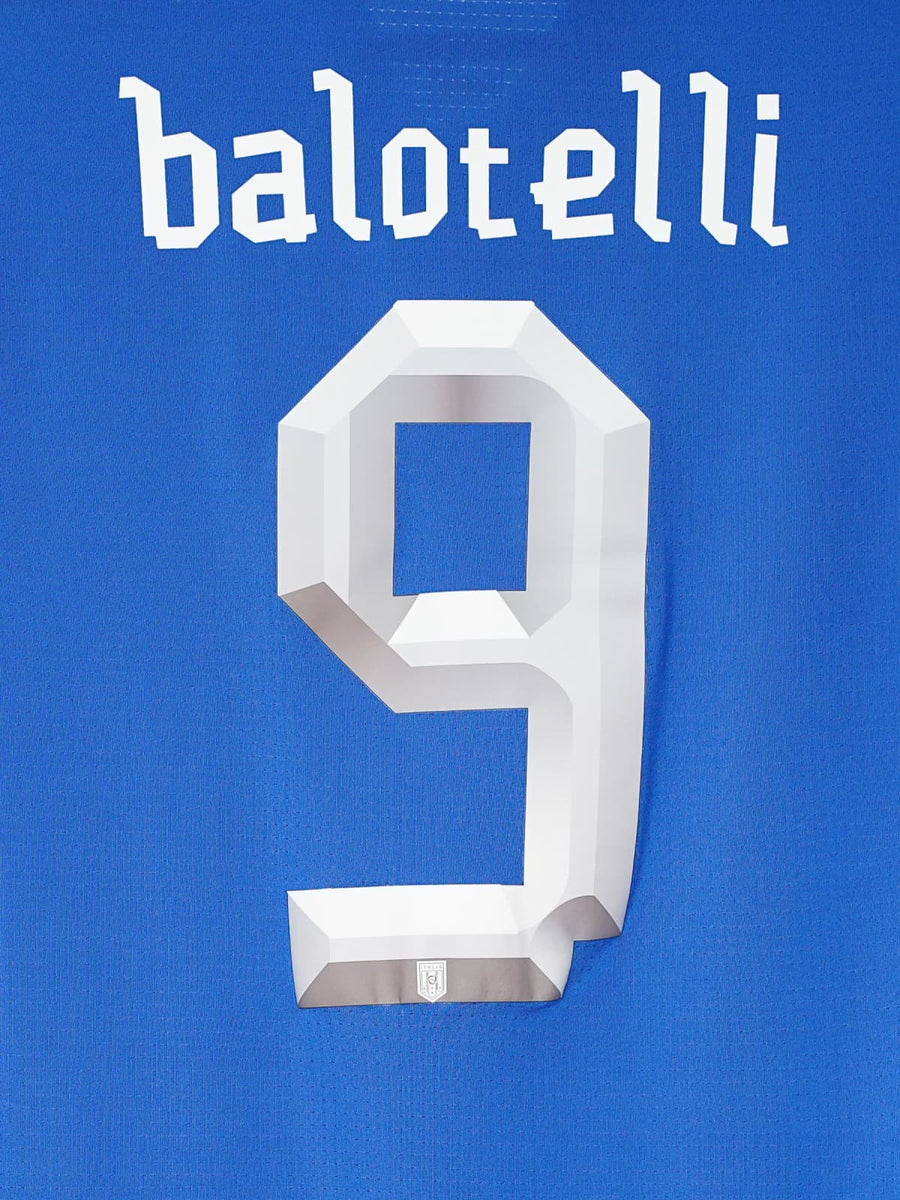 Italy Home Shirt 2012/13 L/S Player Issue Balotelli 9 (M)