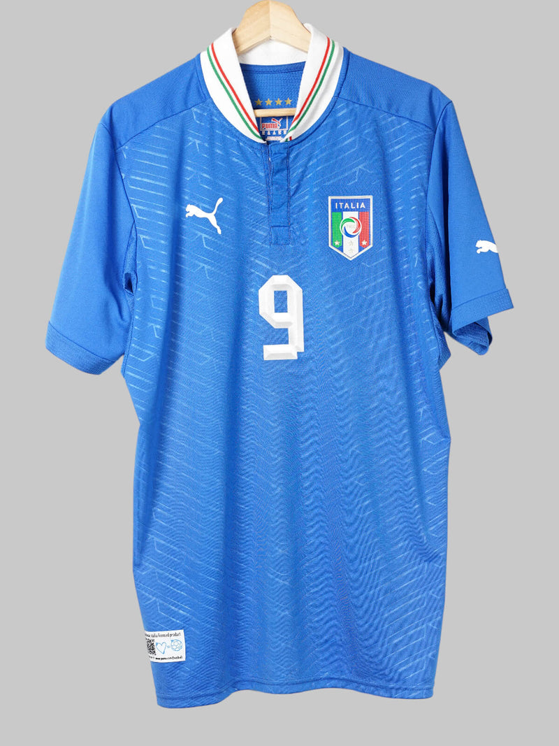 2012/13 Italy Balotelli #9 Home Shirt (XL)