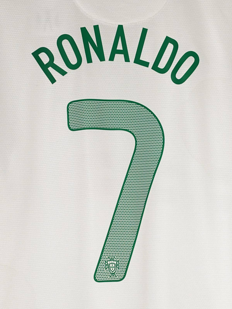 Portugal Away Shirt 2012/13 Ronaldo 7 (XL)