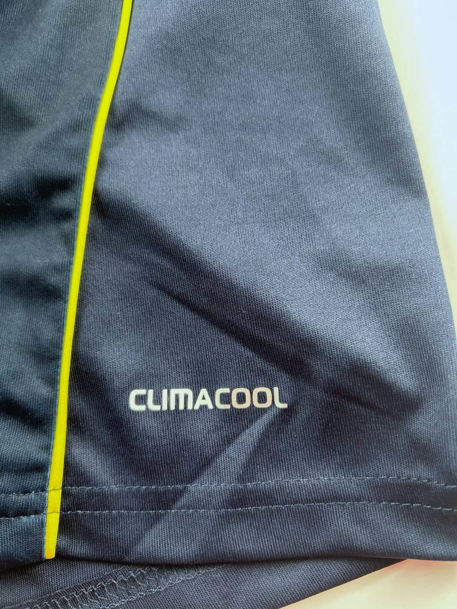 Fenerbahce Third Shirt 2013/14 Kuyt 11 (M)