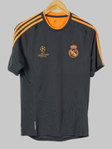 2013/14 Real Madrid Champions League Training Shirt (M)