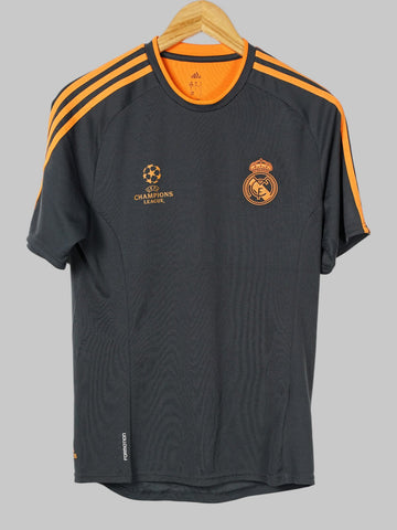 2013/14 Real Madrid Champions League Training Shirt (M)