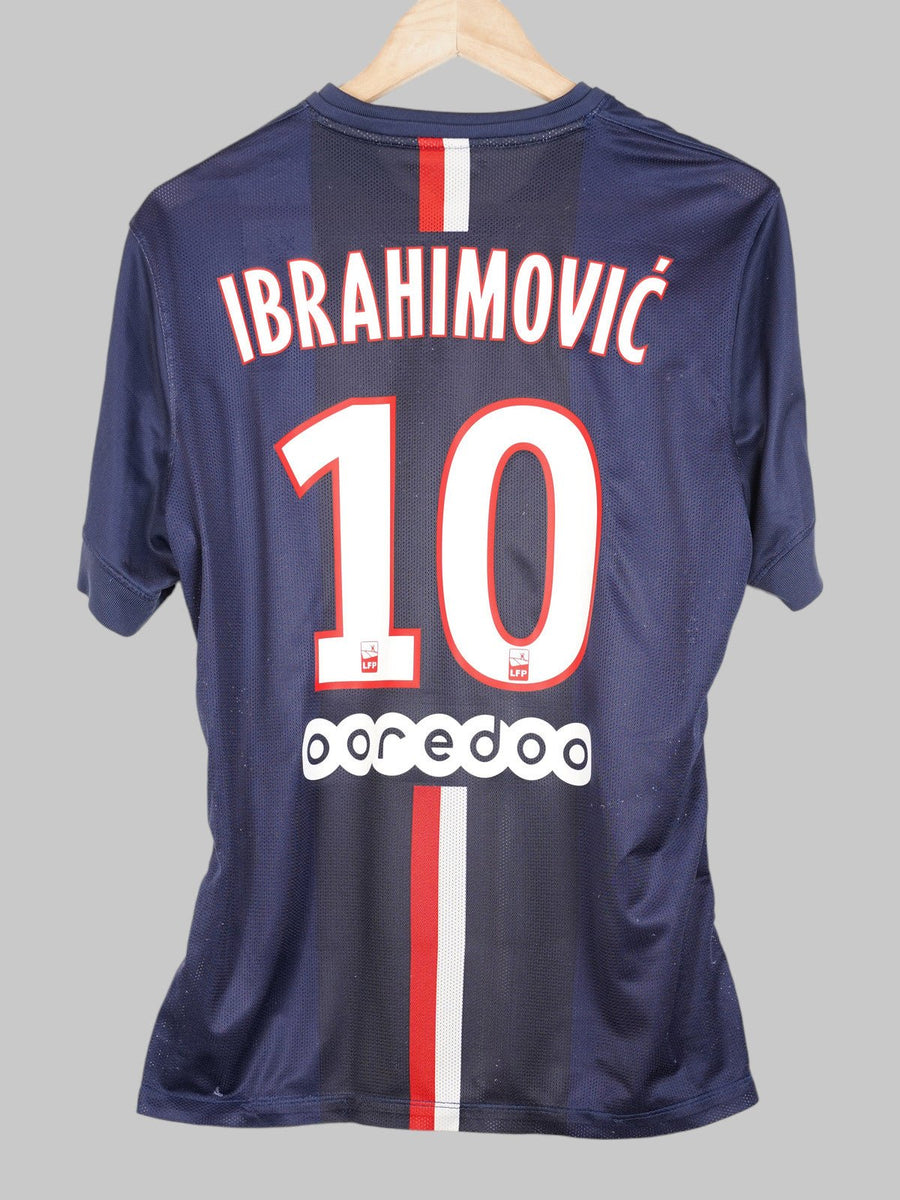 2015/16 PSG Ibrahimovic #10 Home Shirt (L)