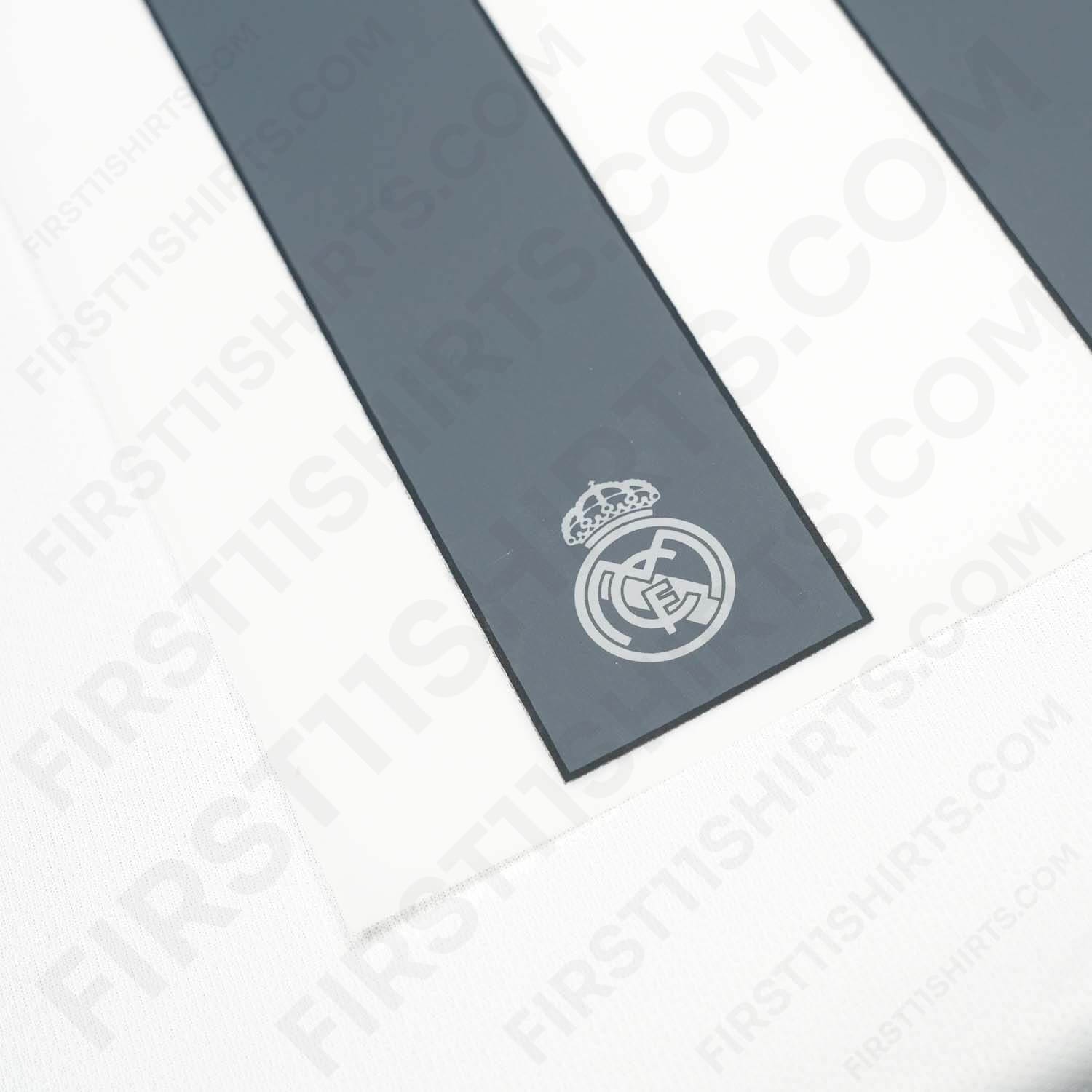 2014/15 Real Madrid Home Name Set Bale 11 (Repro)