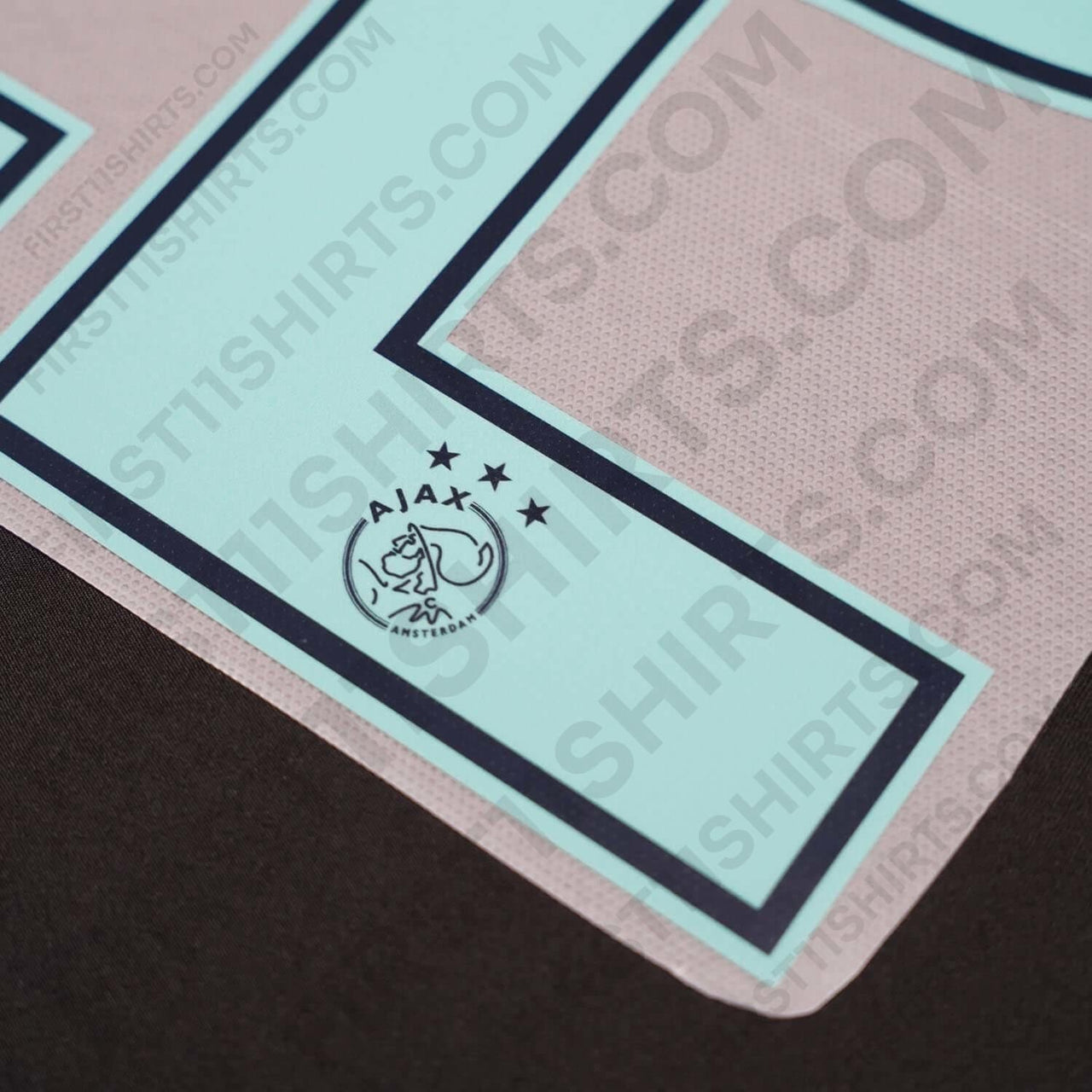 2016/17 Ajax Away Name Set Ziyech 22 (Repro)