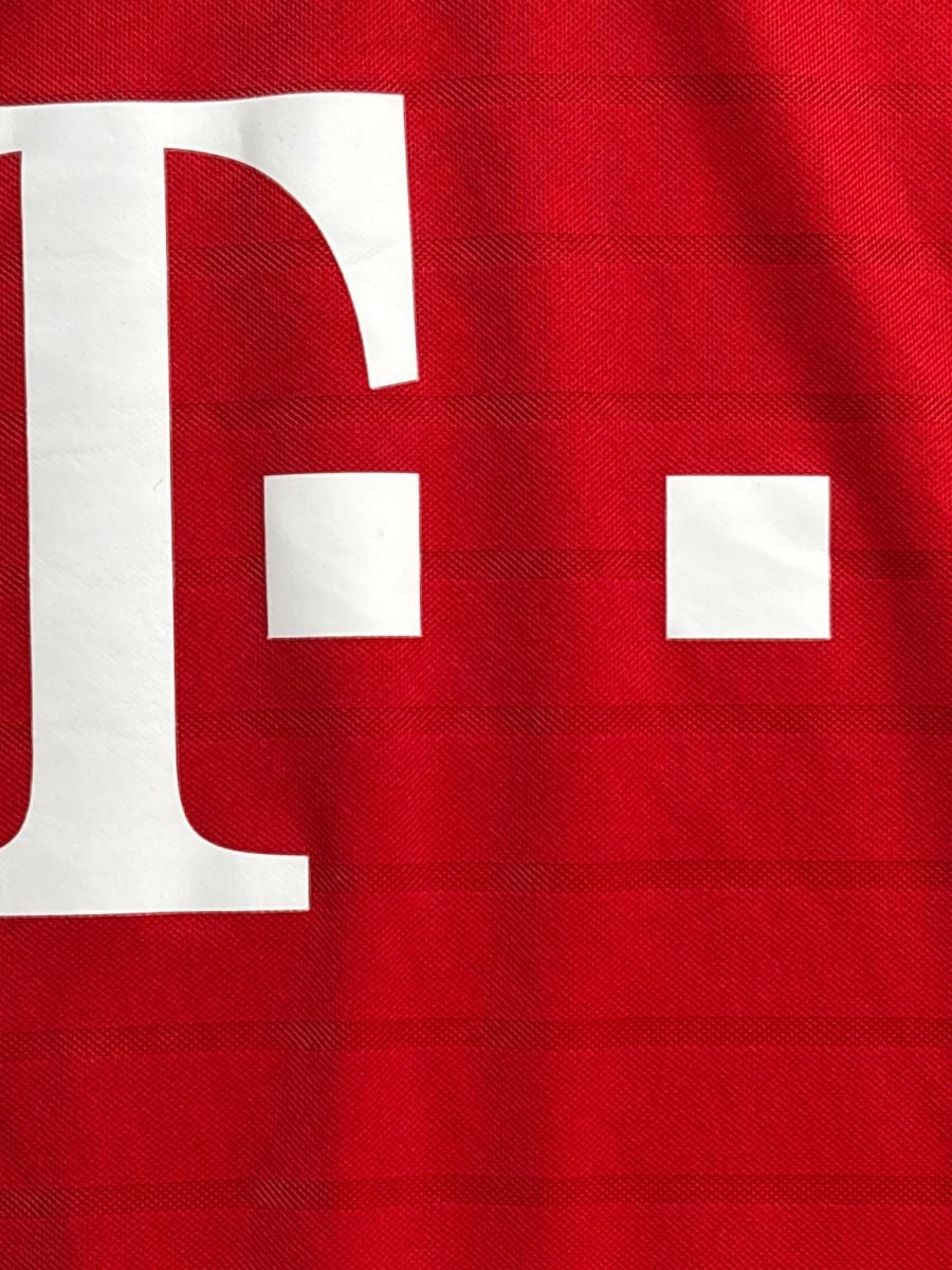 2016/17 Bayern Munich Costa #11 Home Shirt (M)
