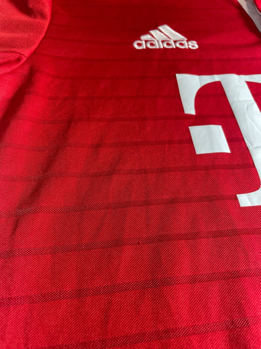 2016/17 Bayern Munich Home Shirt (M)