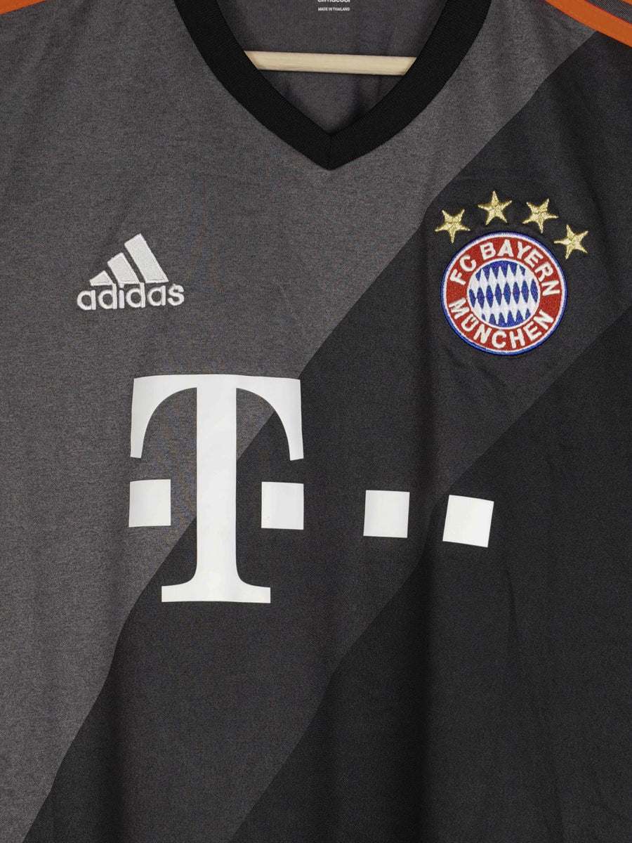 2016/17 Bayern Munich Robben #10 Away Shirt (M)