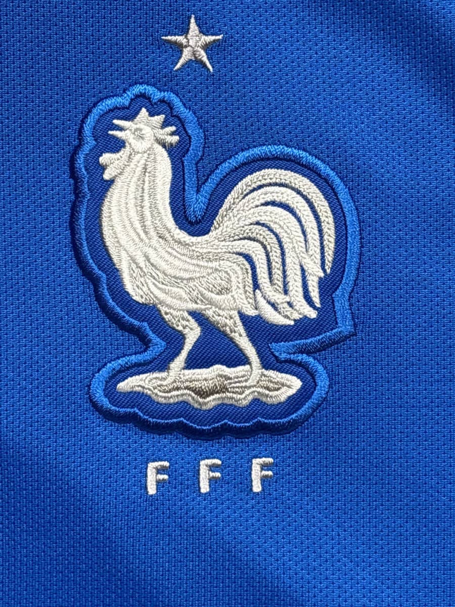 2016/17 France Griezmann #7 Home Shirt (L)