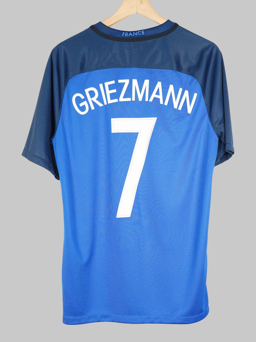 2016/17 France Griezmann #7 Home Shirt (L)