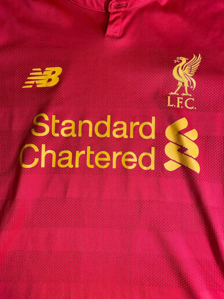 2016/17 Liverpool Coutinho #10 Home Shirt (L)