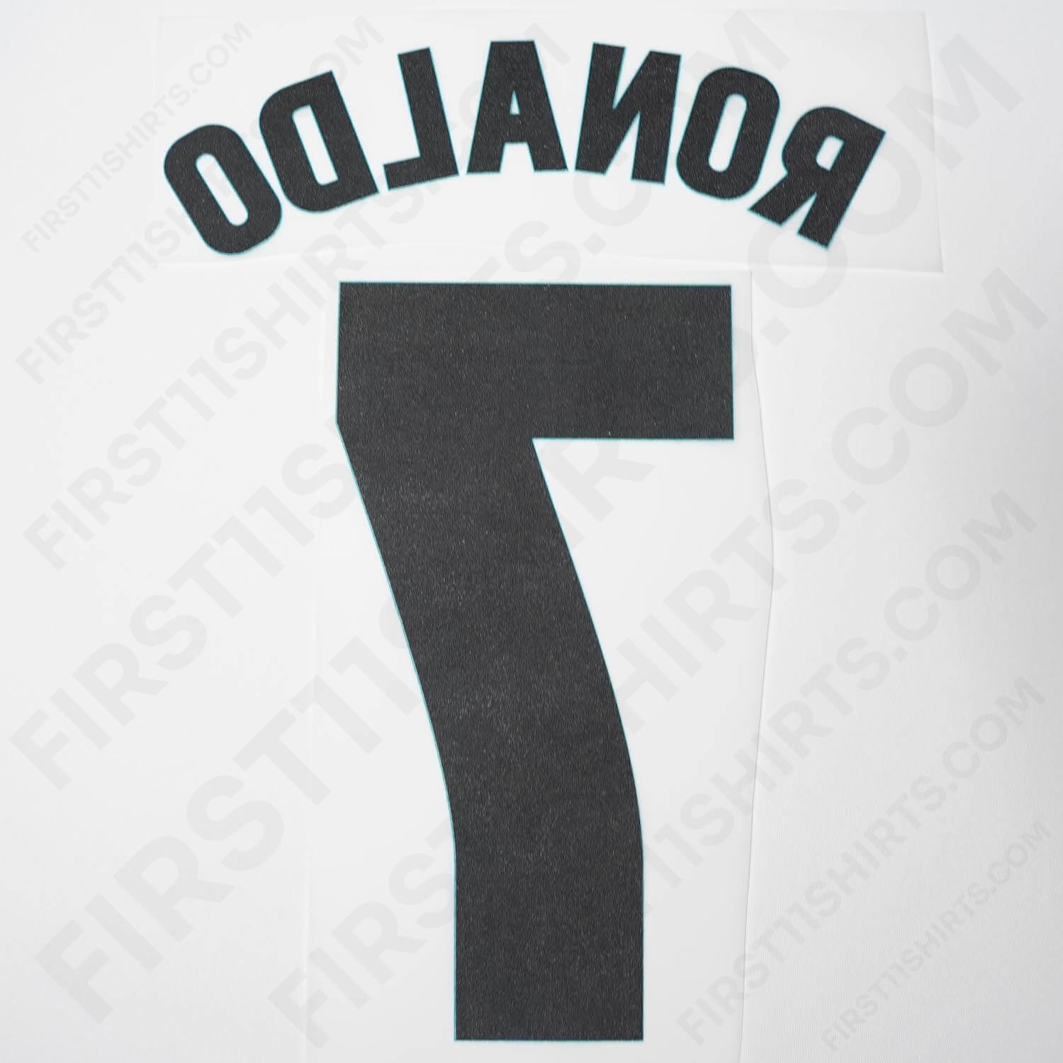 2017/18 Real Madrid Home Name Set Ronaldo 7 (Repro)