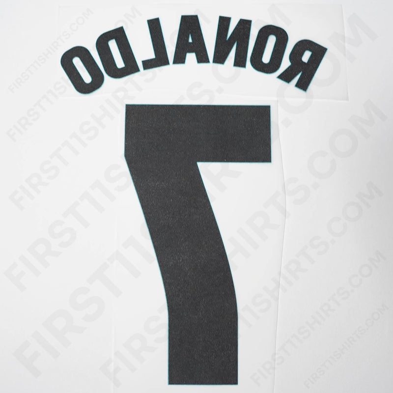 2017/18 Real Madrid Home Name Set Ronaldo 7 (Repro)